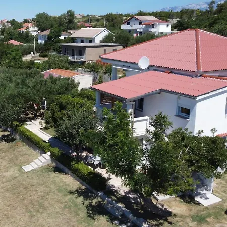 Dani, - Zadar Apartman